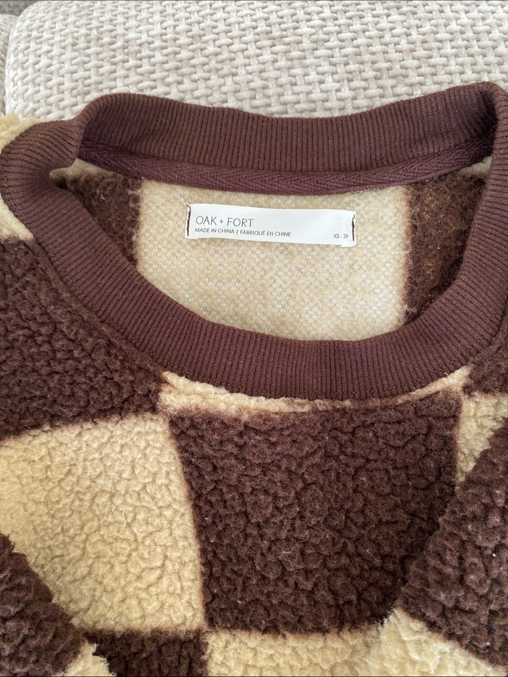 OAK + FORT Brown and Cream Checkerboard Sherpa Crewneck - Picture 2 of 2